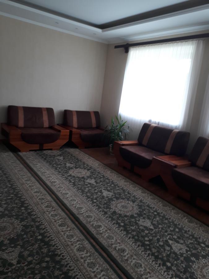 Uyut 호텔 체르니히우 외부 사진